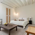 Agrilia Apartment *